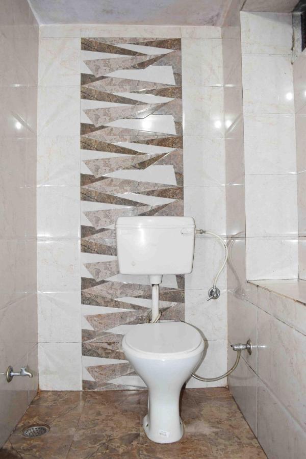 Hotel Mrk Варанасі Екстер'єр фото