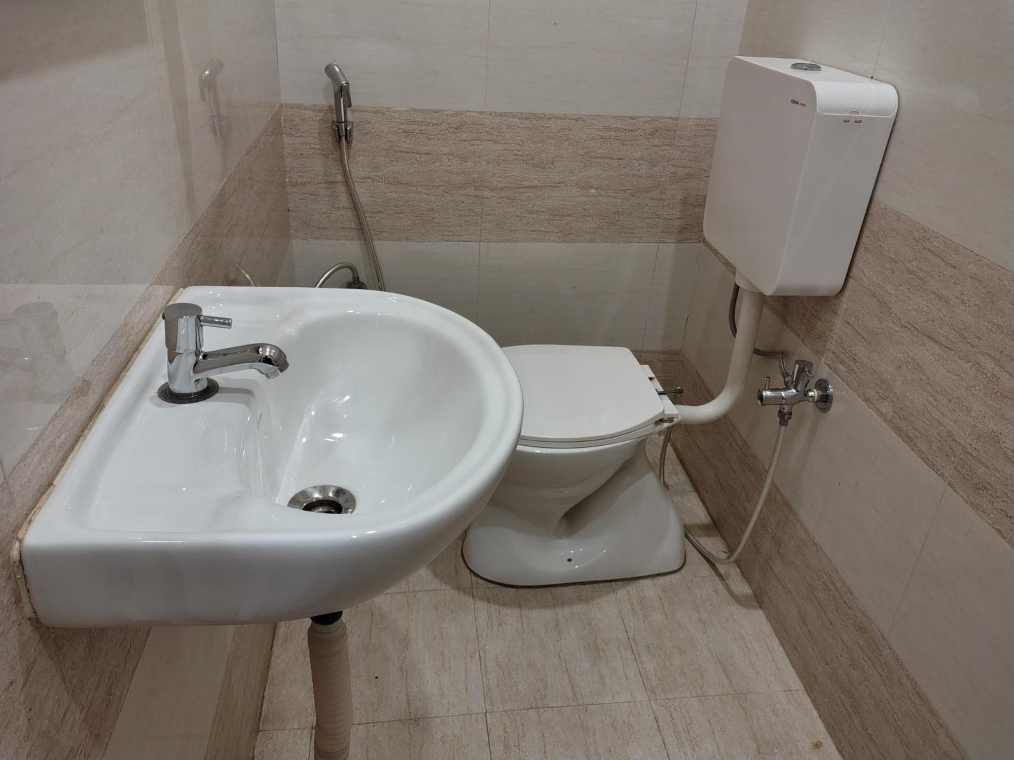 Hotel Mrk Варанасі Екстер'єр фото