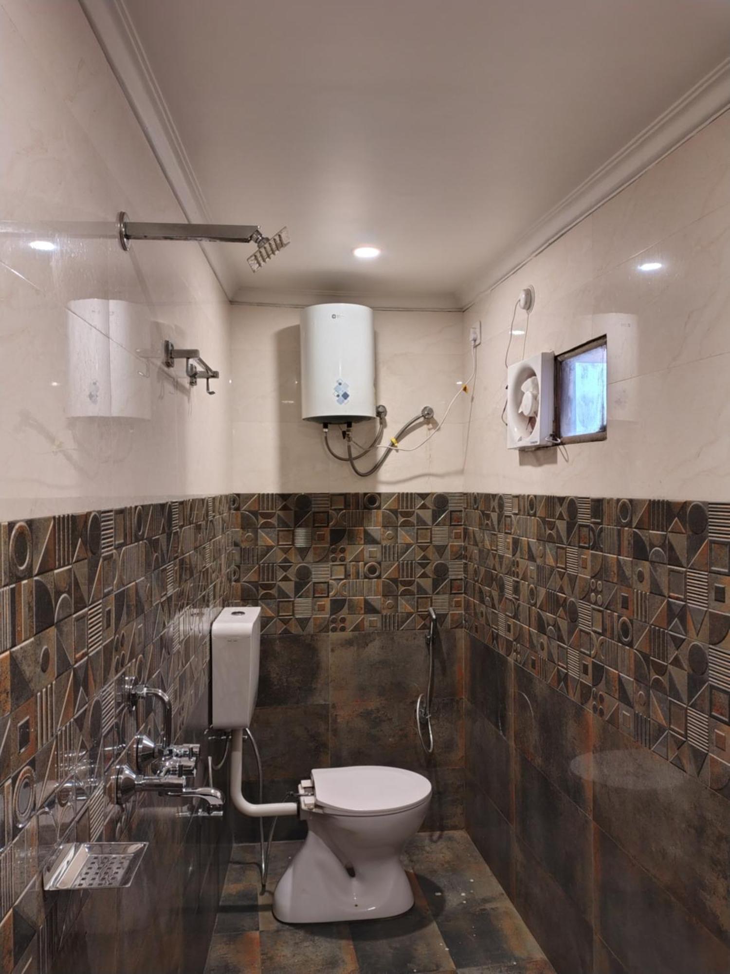 Hotel Mrk Варанасі Екстер'єр фото